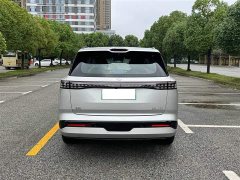Lynk & Co eπ008 210Max extended range version 6 seats - фото 12