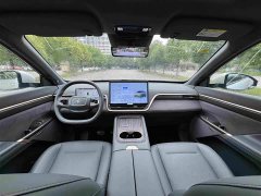 Lynk & Co eπ008 210Max extended range version 6 seats - фото 14