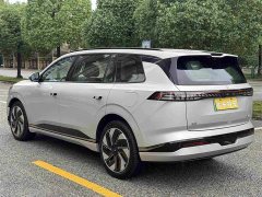 Lynk & Co eπ008 210Max extended range version 6 seats - фото 7