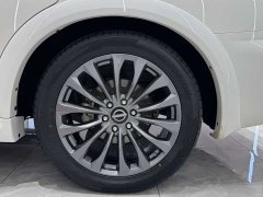 Nissan Patrol 2023 ARMADA 5.6L Armada flagship version - фото 8