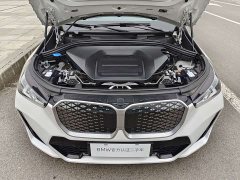 BMW iX1 2023 eDrive25L M Sports Package - фото 20