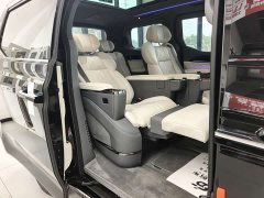 Zeekr 009 6-Seater Executive AWD 108kWh - фото 17