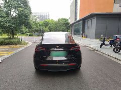 Tesla Model Y rear-wheel drive version - фото 15