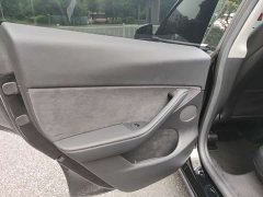 Tesla Model Y rear-wheel drive version - фото 4