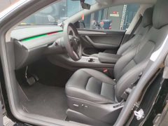 Tesla Model Y rear-wheel drive version - фото 7