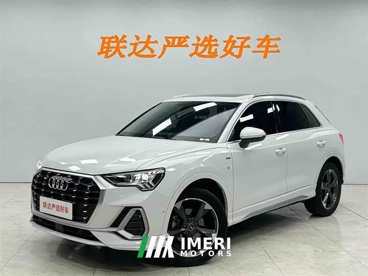 Audi Q3 35 TFSI Fashionable and Dynamic (1.4T) - автомобиль из Китая