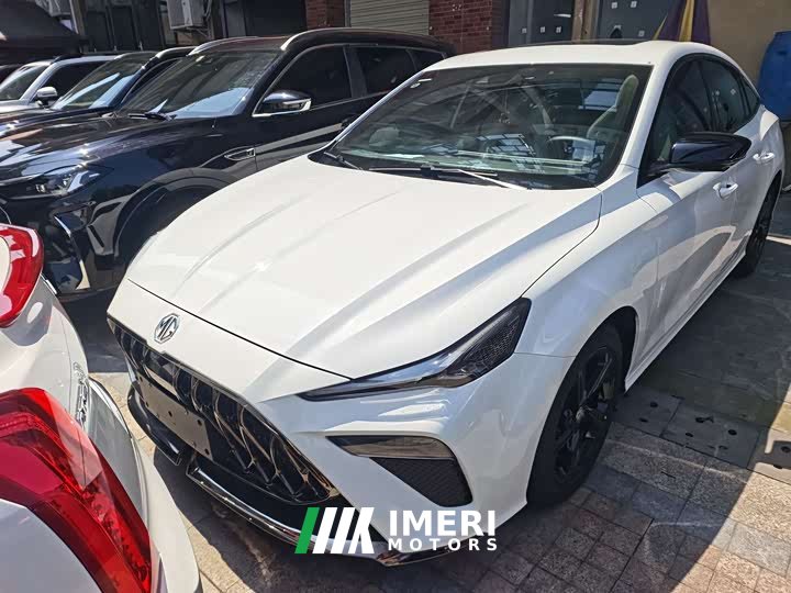 Lexus MG5 Scorpio 1.5T Deluxe Edition - автомобиль из Китая