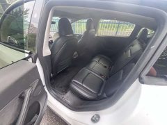 Tesla Model Y 2024 rear-wheel drive version - фото 7