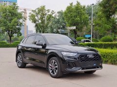 Audi Q5L 40 TFSI luxury and dynamic - фото 3