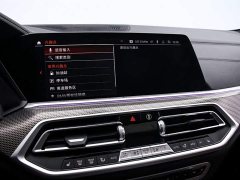 BMW X6 2022 facelift xDrive40i M sports package - фото 8