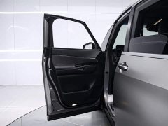 Lexus LM 2023 500h six-seater premium version - фото 11