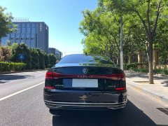 Volkswagen Passat 380TSI Deluxe Edition - фото 16