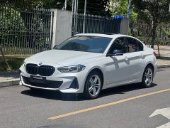 BMW 1 Series facelift 120i M Sports Night Edition - фото 1