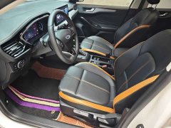 Lynk & Co Focus sedan EcoBoost 180 automatic racing version - фото 5