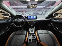 Lynk & Co Focus sedan EcoBoost 180 automatic racing version - фото 6