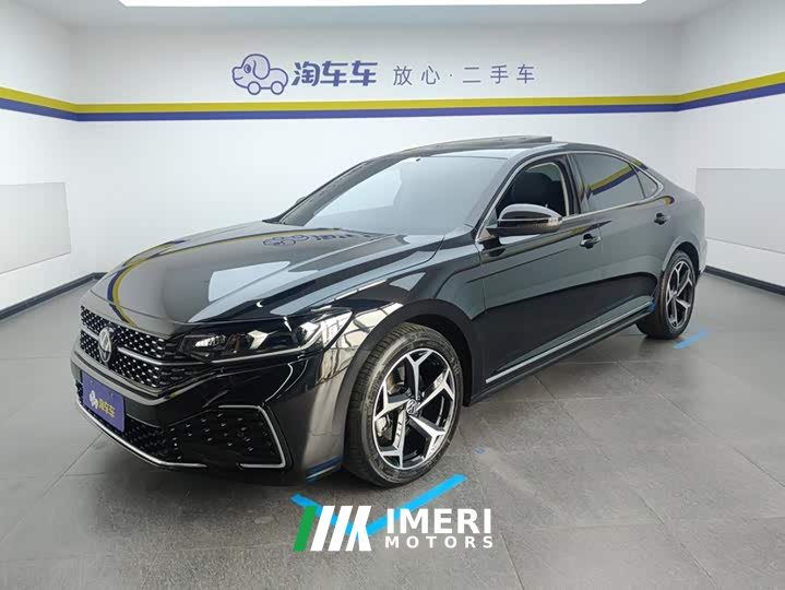 Volkswagen Passat 2025 Outstanding 330TSI Starry Sky Elite Edition - автомобиль из Китая