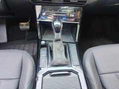 Volkswagen Passat 2025 Outstanding 330TSI Starry Sky Elite Edition - фото 16
