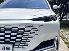 Changan UNI-K 2023 2.0T two-wheel drive Yueshang - фото 4