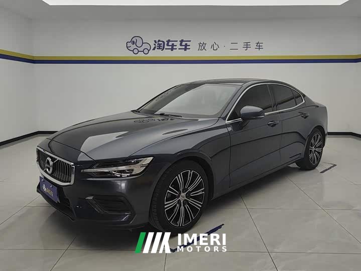 Volvo S60 T4 Luxury