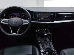 Volkswagen Passat 330TSI Elite Edition - фото 12