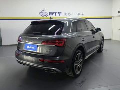Audi Q5L 45T luxury and dynamic - фото 3