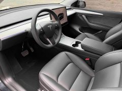 Tesla Model Y rear-wheel drive version - фото 10