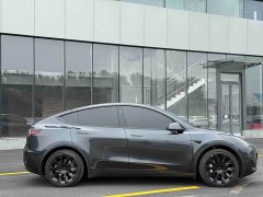 Tesla Model Y rear-wheel drive version - фото 4