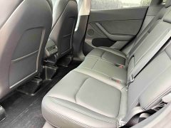 Tesla Model Y rear-wheel drive version - фото 9