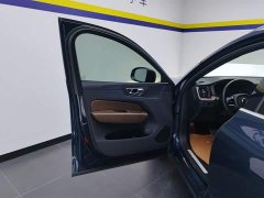 Volvo XC60 T5 four-wheel drive Zhiyuan Deluxe Edition - фото 7