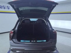 Hongqi E-HS9 460km flagship version six seats - фото 4