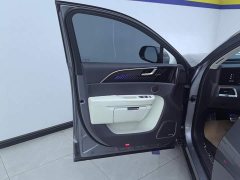 Hongqi E-HS9 460km flagship version six seats - фото 7