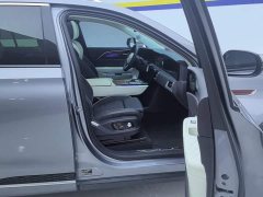 Hongqi E-HS9 460km flagship version six seats - фото 8