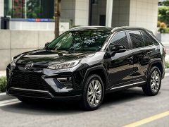 Toyota Wildlander 2.0L CVT 2WD Luxury Edition - фото 1