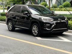 Toyota Wildlander 2.0L CVT 2WD Luxury Edition - фото 8