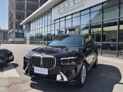 BMW X7 2024 xDrive40i Leading Luxury Package - фото 1