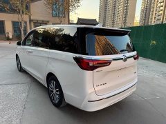 Buick GL8 ES Lu Zun Exclusive - фото 2
