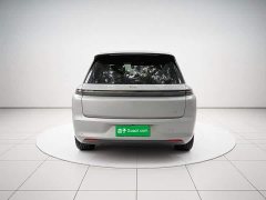 Li Auto Ideal L8 Pro - фото 3