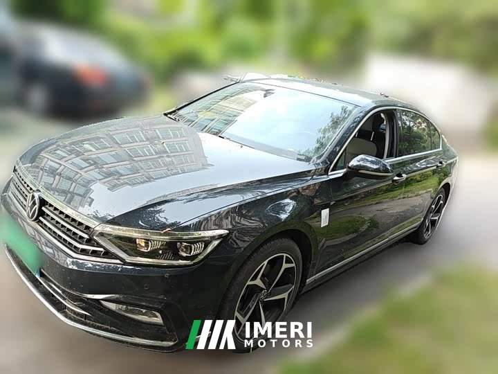 Volkswagen Magotan 2 Million Edition 330TSI DSG Leading - автомобиль из Китая