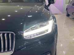 Volvo XC90 B5 Smart Deluxe Edition 7 seats - фото 4