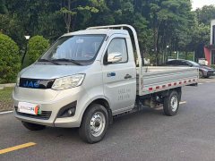 Lynk & Co Domi EV1 2023 cargo truck - фото 3