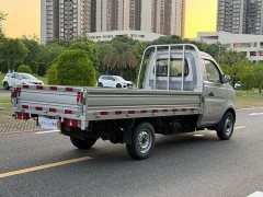 Lynk & Co Domi EV1 2023 cargo truck - фото 9