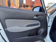 Lynk & Co LIFE 2021 1.5L CVT CRO-SS Smart Edition - фото 14