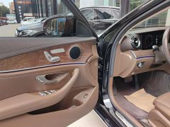 Mercedes-Benz E-Class E 260 L - фото 17