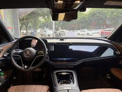 Mercedes-Benz E-Class E 300 L Luxury - фото 4