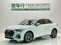 Audi Q3 35 TFSI Fashionable and Elegant (1.4T) - фото 1
