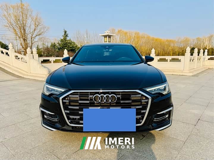 Audi A6L 40 TFSI Luxury Elegant Edition - автомобиль из Китая
