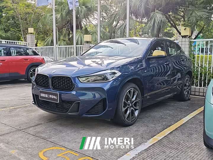 BMW X2 sDrive 25i Sunlight Edition - автомобиль из Китая