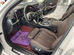 BMW 3 Series 320Li M Sport Package - фото 5
