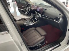 BMW 3 Series 320Li M Sport Package - фото 7