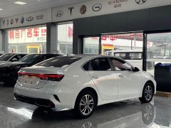 Kia K3 2023 1.5L CVT Deluxe Edition - фото 16